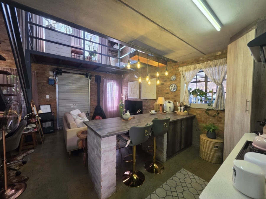 1 Bedroom Property for Sale in Kannoniers Park North West